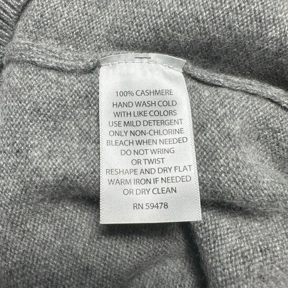 Allen Solly | Men | 100% 2-Ply Cashmere Gray Argyle V-Neck Sweater | Size Large
